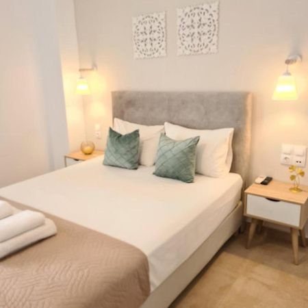 Bella Mare Luxury Apartments Kalamaki  Ngoại thất bức ảnh
