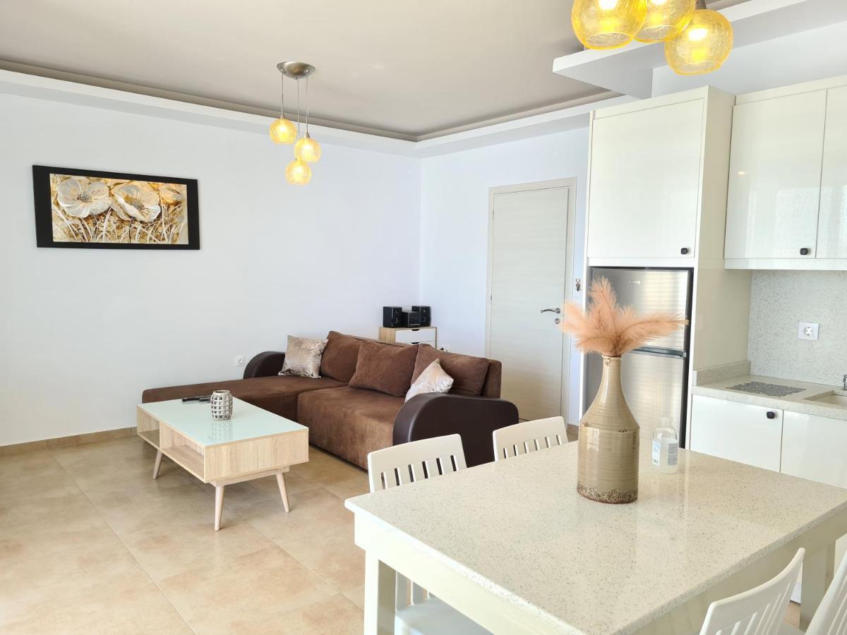 Bella Mare Luxury Apartments Kalamaki  Ngoại thất bức ảnh