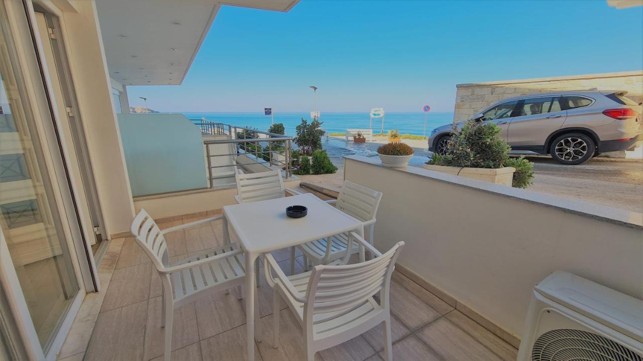 Bella Mare Luxury Apartments Kalamaki  Ngoại thất bức ảnh